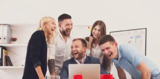 4 Tips Mencairkan Suasana di Kantor