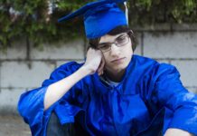 Tantangan Fresh Graduate Dalam Mengembangkan Karier